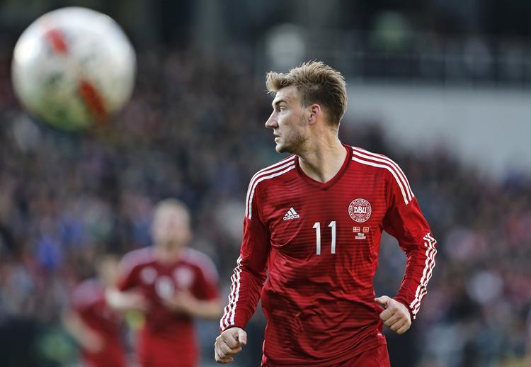svagt. En halvskadet Nicklas Bendtner blev kritiseret af landstræneren og flere medier efter kampen mod Montenegro. 
