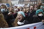 Modstand. Fremdriftsreformen, der træder i kraft på landets universiteter efter sommerferien, har mødt voldsom protest. Nu ser den ud til at blive ændret. 