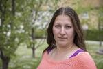 Konkursramt. Social- og sundhedshjælper Silvia Lindkvist har to gange på godt et år oplevet, at private plejefirmaer er gået konkurs. Der er økonomisk smalhals i familien, mens hun venter på den manglende løn fra Lønmodtagernes Garantifond. 