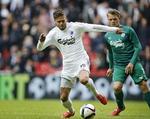 VIDERE. Efter at have spillet i Viborg, OB og FC København rykker Rurik Gislason nu videre sydpå. 