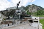 NYBYGGERI. Den nye kabelbane tager sin begyndelse ved Entrèves i 1.300 meters højde i stedet for ved La Palud i 1.370 meters højde, hvor den tidligere station lå. 