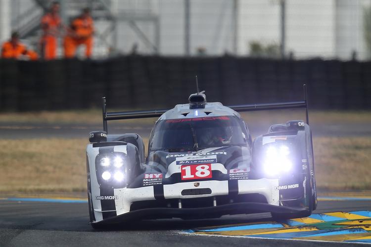 poleposition. Porsche nr. 18 med Romain Dumas, Neel Jani og Marc Lieb starter Le Mans fra forreste position. 