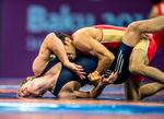 HÅRDT. Tobias Fonnesbæk Skals (nederst) kom i menneskehænder ved legene i Baku, og det blev et tidligt farvel. 