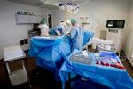 Privathospital. Nye tal fra Danske Regioner, at antallet af danskere henvist til privathospital er vokset markant. 