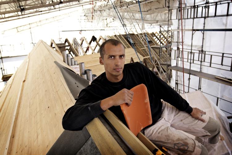 HÅNDVÆRKER. Mattias Tesfaye (S) er uddannet murer, men folk med hans faglige baggrund er blevet en sjældenhed blandt folketingskandidaterne. 