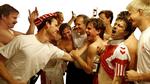 1992. Billede fra den kommende film om den sommer, hvor Danmark blev europamestre i fodbold. Her et billede fra filmen - fra venstre er det Kim Christofte (Jon Lange), Brian Laudrup (Cyron Melville), to statister, Richard Møller Nielsen (Ulrich Thomsen), Flemming Povlsen (Allan Hyde), John 'Faxe' Jensen (Esben Smed) og Peter Schmeichel (Gustav Dyekjær Giese). 