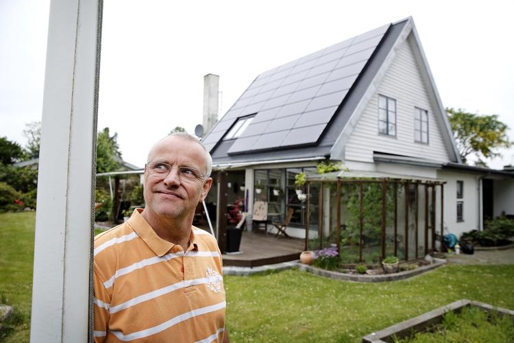 sparemanøvre. Søren Holse fra Ballerup fik vurderet sit hus til at være en halv million mere værd, og dermed faldt hans bidragssats betydeligt. 