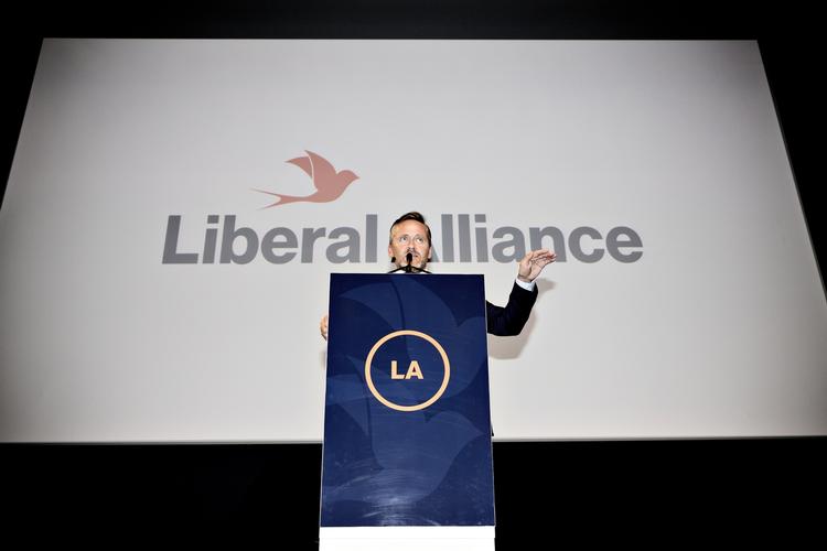Ulighed. Liberal Alliances 2025-plan vil give færre penge til de 40 procent fattigste, mener Socialdemokraterne. 
