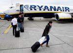 udfordring. Fagbevægelsen har i årevis ligget i stridigheder med Ryanair. Men forbrugere fra hele Europa rejser i stigende grad med det irske lavprisselskab. 