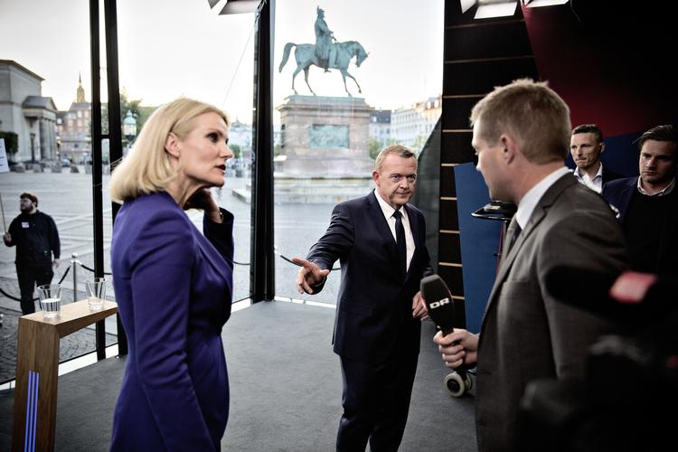 Måling. Langt hovedparten af S-vælgerne mener godt, Thorning kan fortsætte som formand i tilfælde af valgnederlag. Venstres vælgere er delte, om Løkke kan. 
