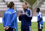 ERFAREN. En af Jess Thorups 10 U21-landsholdsspillere med A-landskampe er Yussuf Poulsen (tv.) 