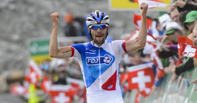 Dobbeltsejr. Der var både etapegevinst og førertrøje til Thibaut Pinot i dag. 