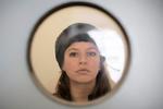 starten. 21 år gammel ankom Maria Faust til Danmark. Hun lærte sig engelsk ved at se MTV, tjente til opholdet ved at skure toiletter og boede i kælderen hos konservatoriets administrationschef. 