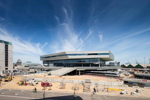 Dokk1 er Aarhus' nye hovedbibliotek og borgerservice, og det indgår som en del af det kommunale byggeprojekt Urban Mediaspace, der er kommunens hidtil største bygge- og anlægsprojekt med et samlet budget på cirka 2,1 milliard kroner. Heraf bidrager Realdania med cirka 750 millioner kroner. 