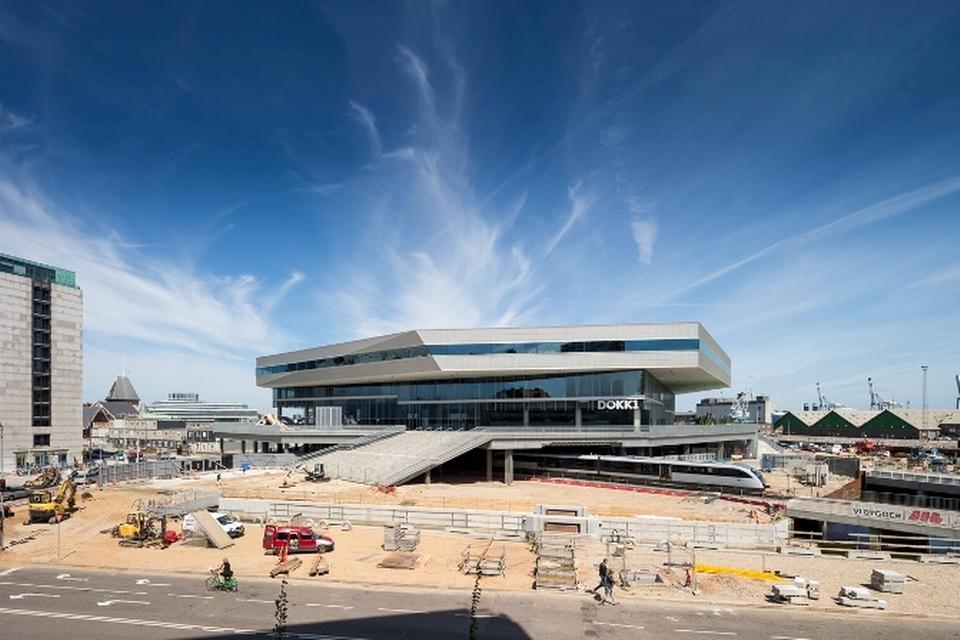 Dokk1 er Aarhus' nye hovedbibliotek og borgerservice, og det indgår som en del af det kommunale byggeprojekt Urban Mediaspace, der er kommunens hidtil største bygge- og anlægsprojekt med et samlet budget på cirka 2,1 milliard kroner. Heraf bidrager Realdania med cirka 750 millioner kroner. 