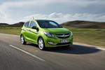 LILLEBROR. Opel Karl er 3,68 meter lang og 1,48 meter høj. Bilens arkitektur er nyudviklet, men fronten afspejler det nære slægtskab med bl.a. Opel Corsa. 