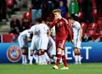 AV. Nicolaj Thomsen og resten af det danske U21-landshold skal bearbejde en tysk 3-0-lussing for at blive klar til den afgørende gruppekamp ved EM. 