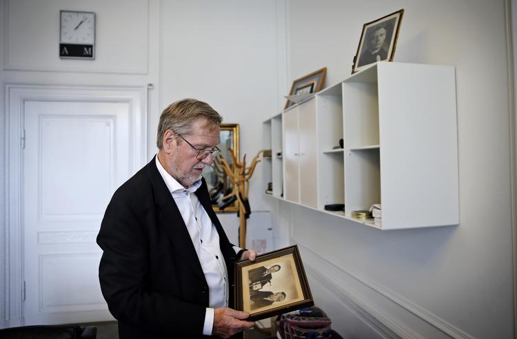 Gruppeværelse? Politiken var forbi Per Stig Møllers kontor, da den tidligere konservative udenrigsminister pakkede sit kontor sammen. Nu bliver kontoret måske til nyt konservativt gruppeværelse. 