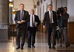 Regeringsforhandlinger. Dansk Folkeparti kom i går som de første til regeringsforhandlinger med Løkke. 