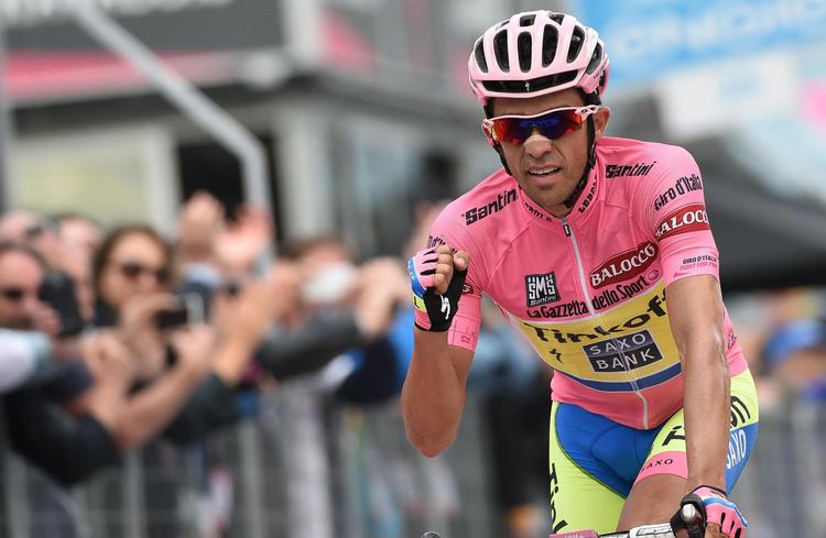 Vildskab. Contador satser på at blive den første rytter siden 1998 til at vinde både Giro og Tour. Marco Pantani gjorde det for 17 år siden. 