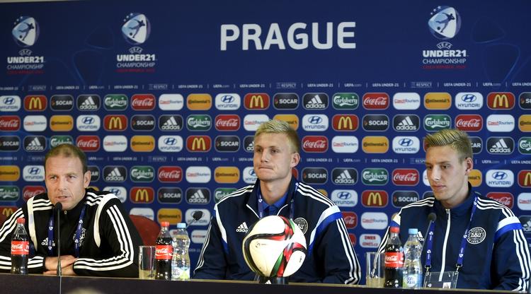 Fodbold. Landstræner Jess Thorup, Frederik Sørensen og Nicolai Brock-Madsen på pressemødet. I aften med det danske U21-landhold Sverige. 