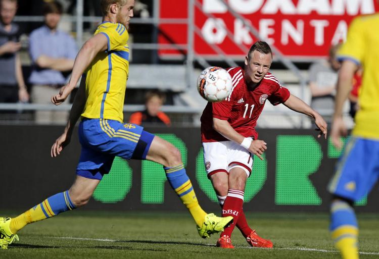 STARTPLADS. Lige inden EM var Uffe Bech med mod Sverige. Det er han igen i aftenens EM-semifinale. 