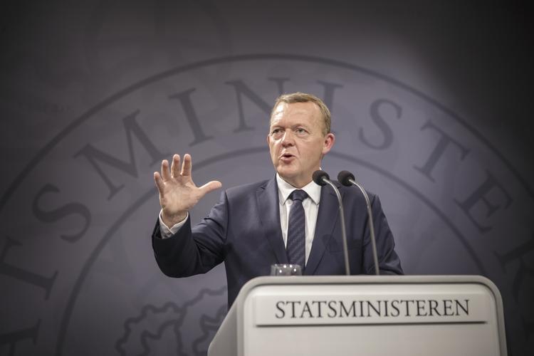 Grundlag. Statsminister Lars Løkke Rasmussen præsenterer ny regering og regeringsgrundlaget. 