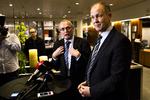 Utilfreds. KL's formand, Venstremanden Martin Damm (forrest) er yderst utilfreds med regeringens sparekrav. 