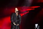 Festival. Robbie Williams fremførte en hitparade på Tinderbox. Indimellem var det pivfalsk. 