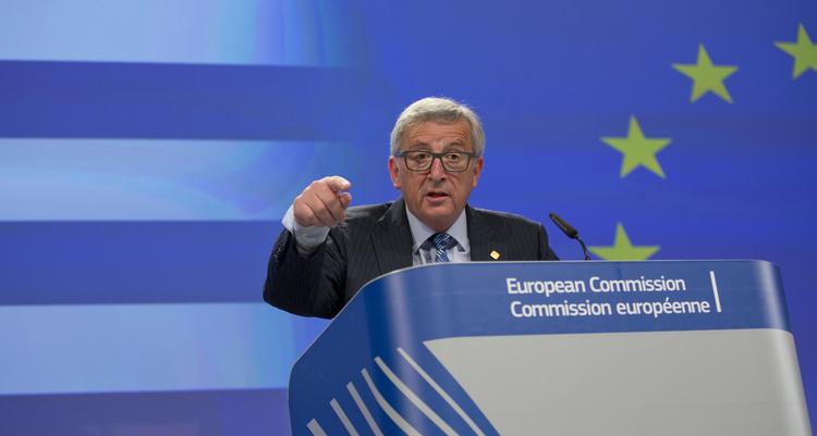 PRESSET. Jean-Claude Juncker, som da var nyvalgt formand for EU-kommissionen, blev som tidligere regeringschef i Luxembourg trængt i defensiven, da afsløringerne kom frem. 