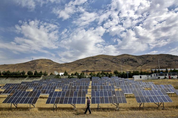 Mideast Iran Solar Energy