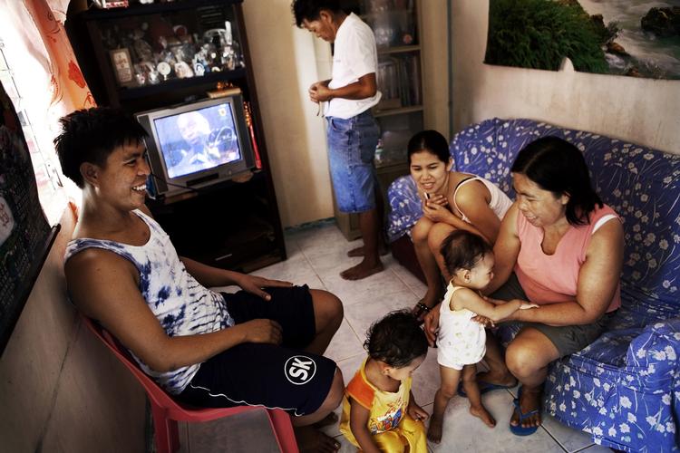 Husarbejde. Ansatte til hushjælp, børnepasning og privat rengøring i Kuwait kommer især fra Afrika og Asien. 