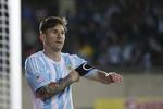 Måltørke. Messi kan  se tilbage på mere end 900 minutter på banen i landsholdstrøjen uden scoring før aftens finale. Foto: Ricardo Mazalan/AP 