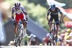 TRØJERNE. Da Joaquim Rodriguez og Chris Froome var over stregen som de første i dag, sikrede det dem henholdsvis den prikkede og gule førertrøje. 
