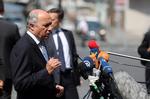 Atomaftale. Den franske udenrigsminister, Laurent Fabius, fortalte efter dagens møde i Wien, at der er tre springende punkter i forhandlingerne mellem Iran og den såkaldte P5+1-gruppe, som består af de fem permanente medlemmer af FN's Sikkerhedsråd – USA, Rusland, Kina, Frankrig og Storbritannien – samt Tyskland. 