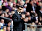 Bundkamp. Johnny Mølby ved, at hans Viborg-hold kommer til at slås hårdt for at finde fodfæste i Superligaen og holde sig væk fra bunden. Han forventer, at FCK, Brøndby og FCM skal konkurrere i toppen. 