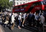 Prop. Cirka fire millioner indbyggere i London har i dag måttet se sig efter alternative transportmuligheder, idet hele undergrunden er lammet af strejke. 