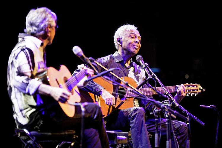 Magisk. Caetano Veloso (tv.) og Gilberto Gil i Koncerthuset. 