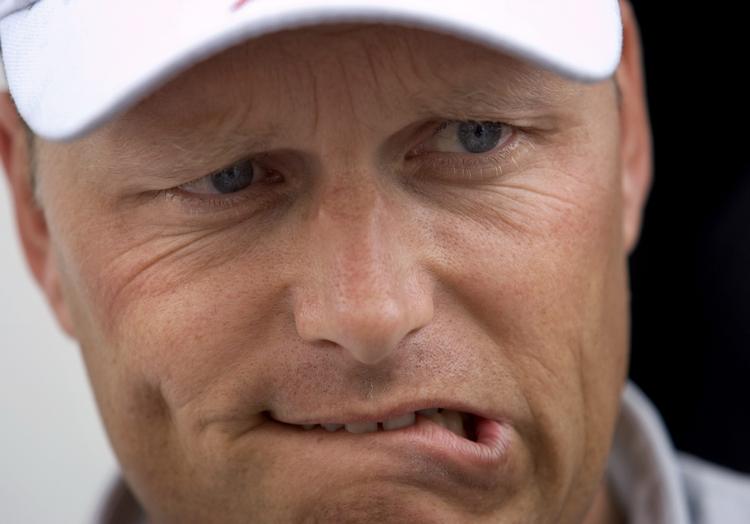 Cykling. Holdejer Michael Skjelde vil indlede et samarbejde med Riis på trods dopingrapport. 
