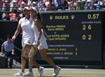 Legende. Martina Hingis (th.) og hendes indiske makker Sania Mirza er klar til Wimbledon-finalen i damedouble. 