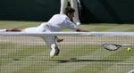 Semifinale. Novak Djokovic forsøger forgæves at returnere en bold i i kampen mod  Richard Gasquet. 