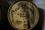 Whisky. Ørbæk Bryggeri satser på at sælge whisky, som er lagret i otte år. 