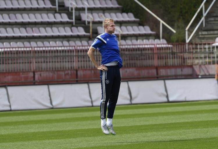 Skiftet. Efter Uffe Bech (Hannover) og Andreas Christensen (Mönchengladbach) er Sørensen den tredje U21-landsholdsspiller, der drager til den bedste tyske række. 