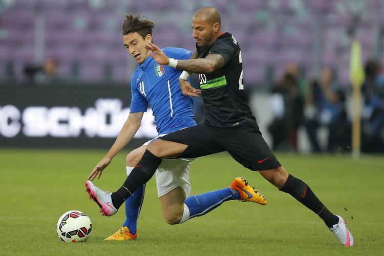 Landsholdsspiller. Matteo Darmian skifter fra Torino til Manchester United. Den 25-årige italiener repræsenterer også det italienske landshold. 