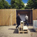 CAFÉ. I dag påbegynder de frivillige venligboere arbejdet med at indrette containeren om til en ny frivillig café ved Enghaveparken på Vesterbro. 