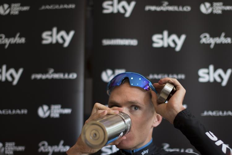 Førende. Chris Froome og resten af feltet komemr i eftermiddag i mål i 1.600 meters højde. 
