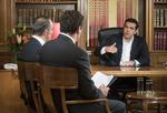 Eurokrise. Grækenlands ministerpræsident, Alexis Tsipras optrådte på græsk tv her til aften og beklagere låneaftalen. 