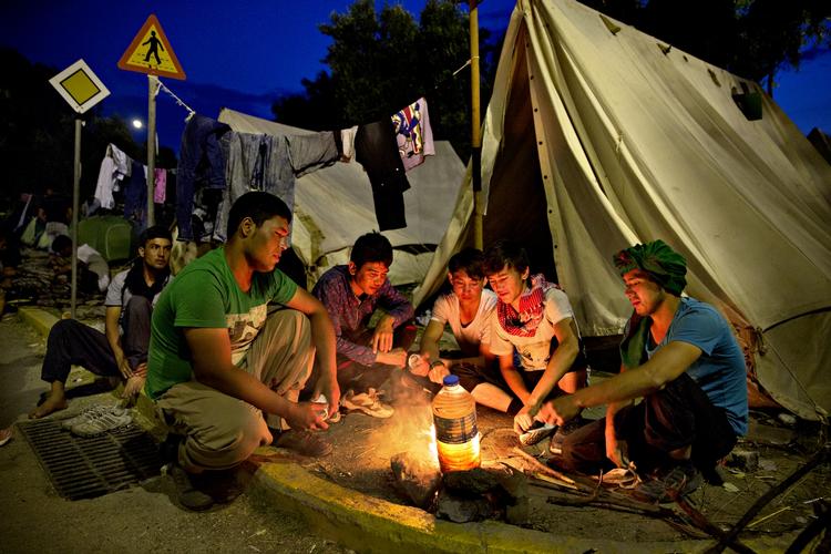 Flygtninge. Forholdene for flygtninge på Lesbos er blevet omtalt i stor stil den seneste uge. Nu samler danskerne ind for at hjælpe. 