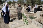 Eid. Muslimer i Irak ses her fejre Eid-festen. Nu har en bilbombe dræbt mindst 100 personer, skriver Reuters. 