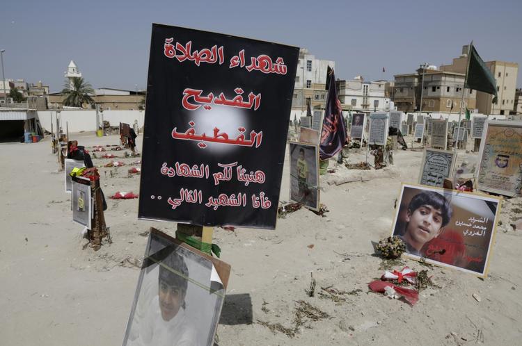Optrevlet. Saudi-Arabien har anholdt 431 personer, som formodes at have tilknytning til IS. Dermed mener myndigheder at have afværgret seks selvmordsangreb. Arkivfoto fra et selvmordangreb i maj måned. 